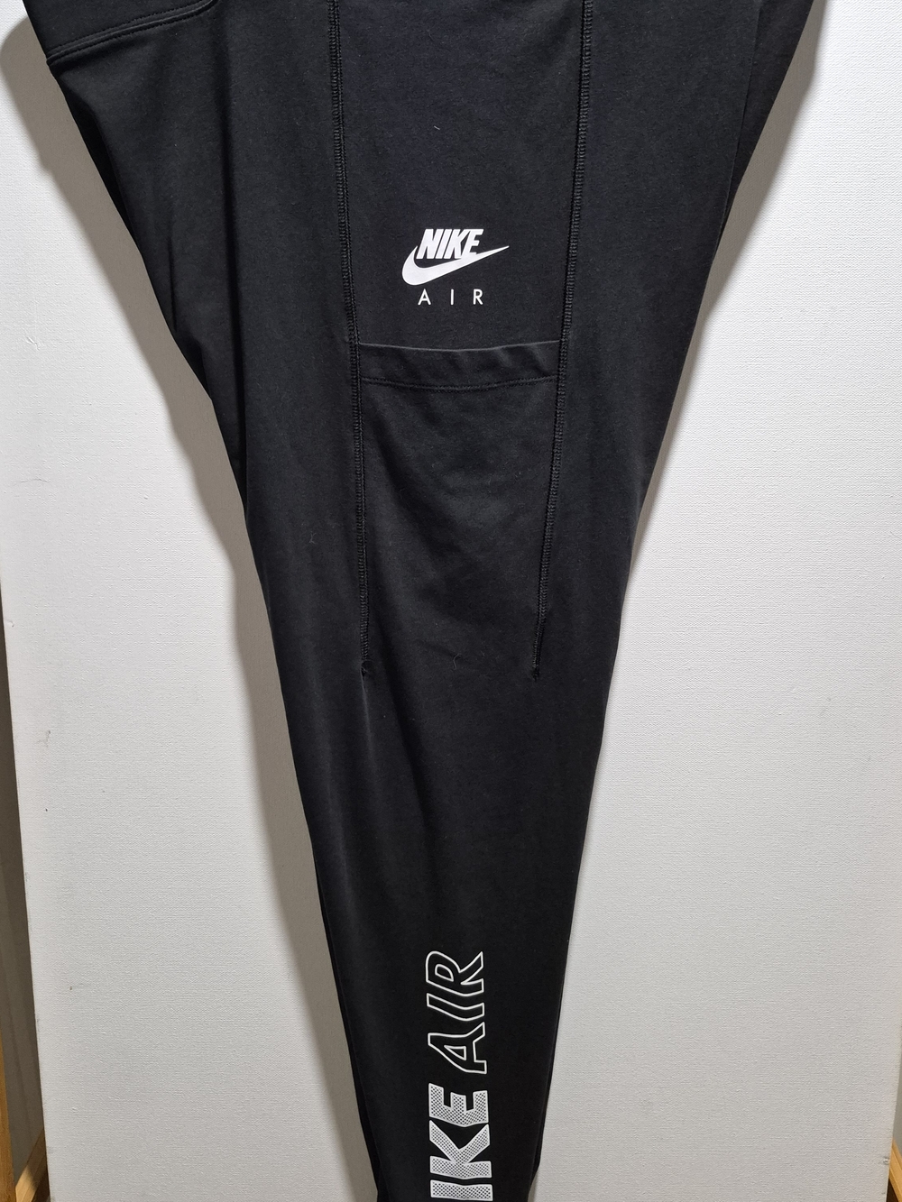 Nike Air Graphic HighRise Leggings